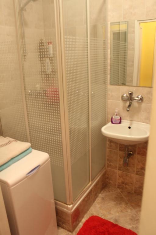 ワルシャワ Pokoje Na Chmielnej 2ホステル 部屋 写真