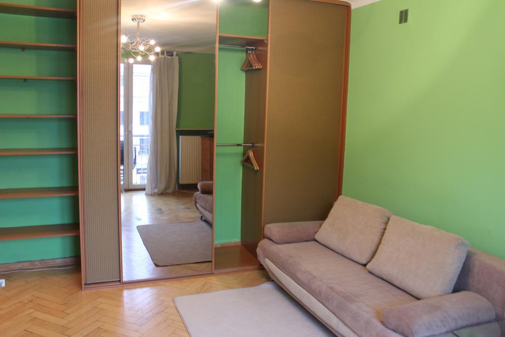 ワルシャワ Pokoje Na Chmielnej 2ホステル 部屋 写真